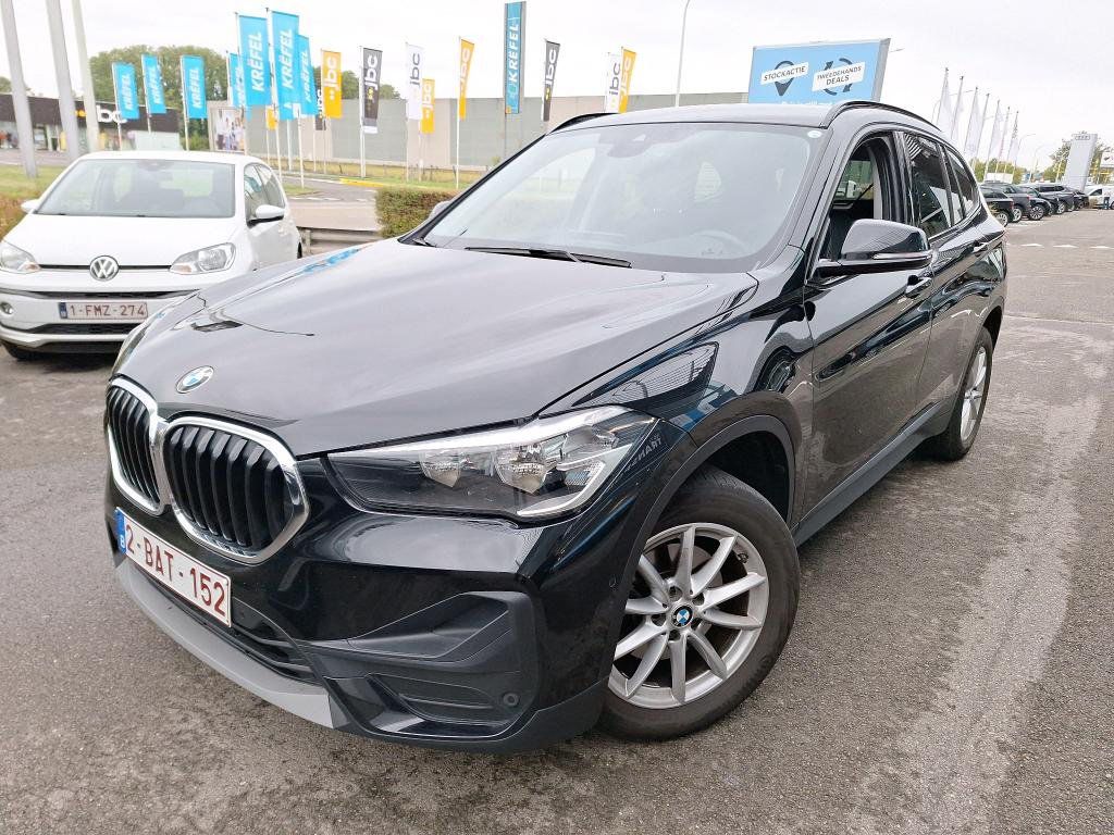 BMW X1 18d - фото 1